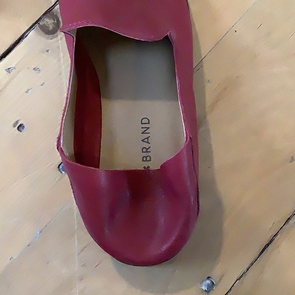 Red Lucky Brand flats size 7 - Picture 5 of 5